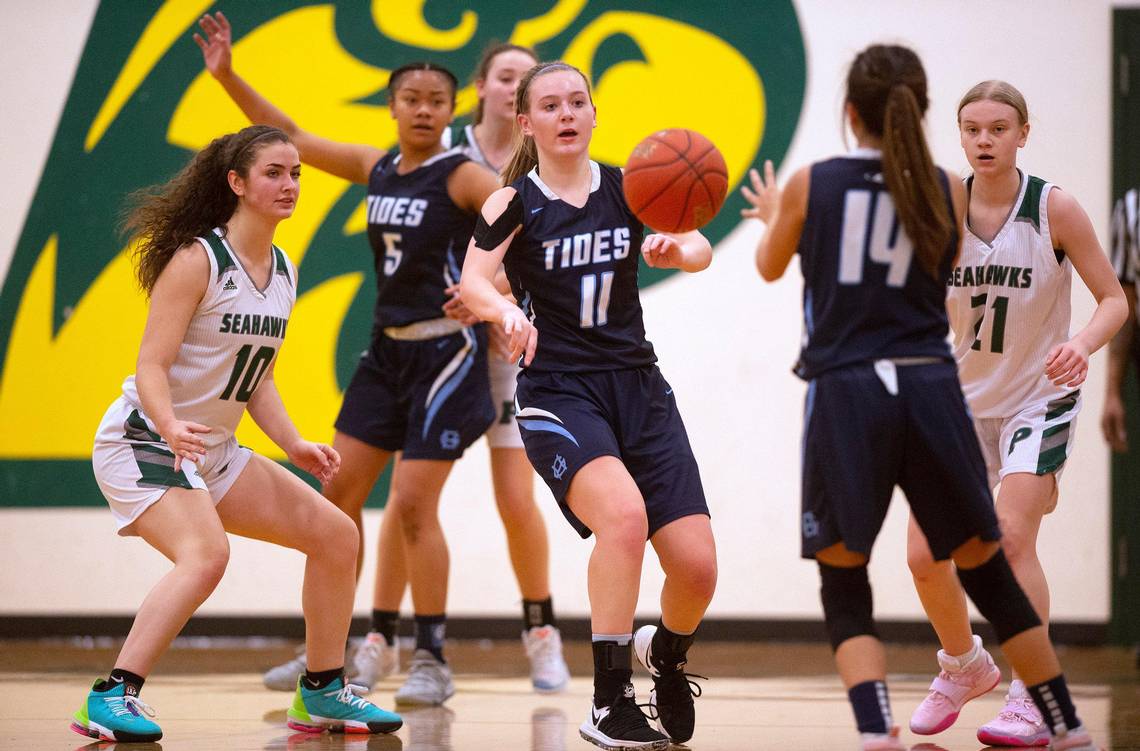 KGHP_FM's tweet photo. Live tonight special #fishbaskett broadcast with @BuseyNews  &amp; @TidesHoops  the @GHLadyTideHoops vs @phsladyhawks 6:30pm @GHTidesHoops vs @PeninsulaHoops 8pm on @KGHP_FM listen for free at https://t.co/XEme9iLES0 or watch for a fee at 
https://t.co/EDot5JUaEr https://t.co/DJ4JlF0dYZ