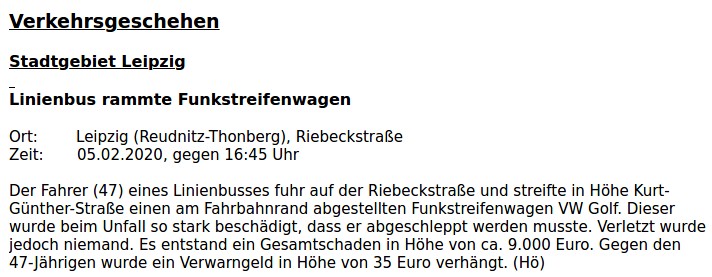 Ein Linienbus hat einen Streifenwagen gerammt.