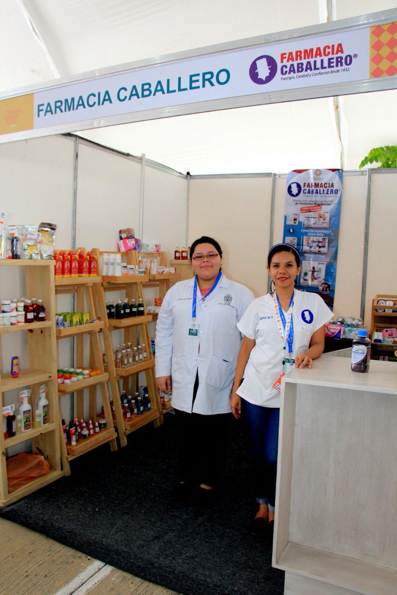 EsenciaTabasco's tweet photo. Farmacias Caballero y Chocolate Artesanal Hacienda los Abuelos también presentes en el Primer Premio Semper Altius en #Tabasco. En sus stands podrás encontrar los mejores productos con distintivo #EsenciaTabasco. https://t.co/I4jb0iGltR