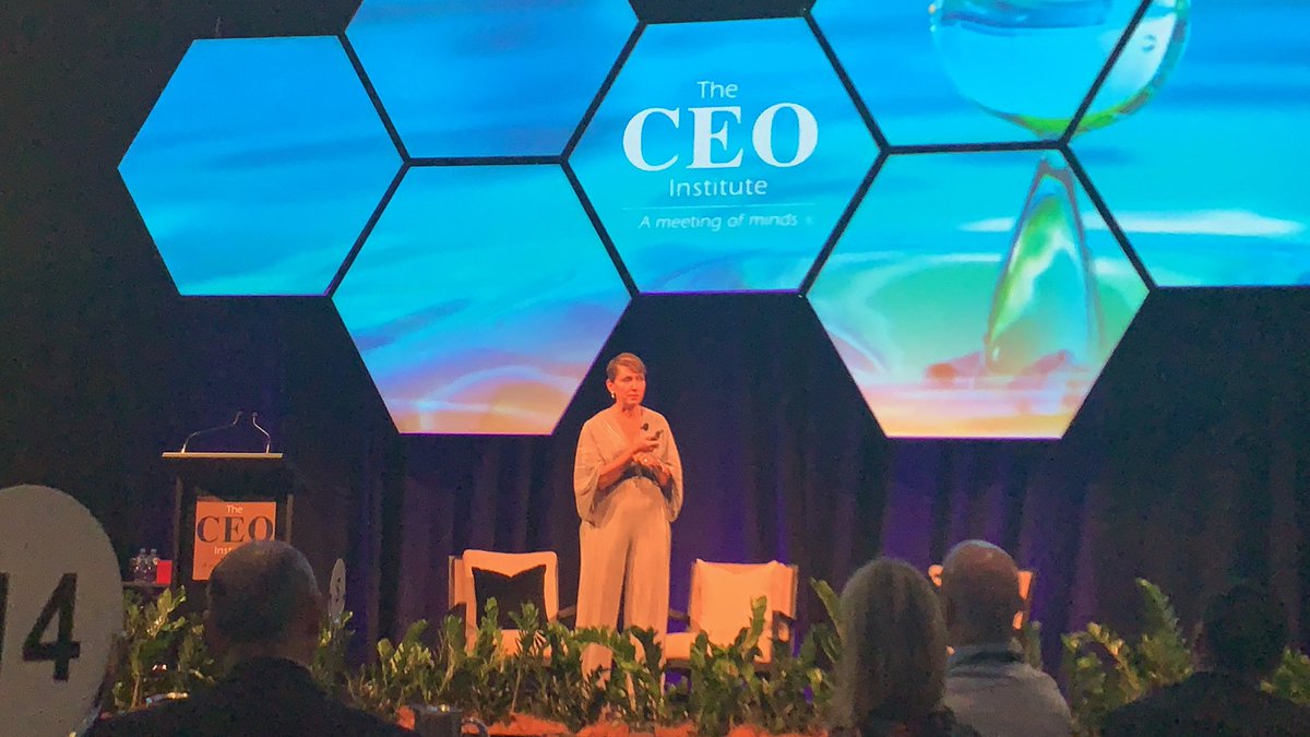 AndyButs's tweet image. Maz Farrelly at #ceosummit says we should ban white noise: ditch the jargon. Hallelujah! Very solid advice for comms people but can be hard to do. #pr#corporatecomms.