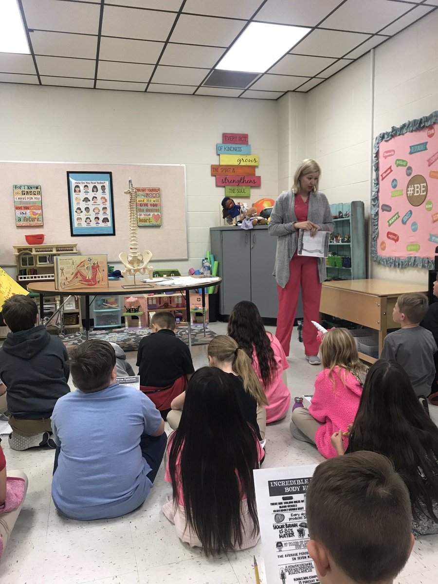 MrsShehan1103's tweet photo. More Career Day fun! @NolaKWilson https://t.co/159UVZg8yZ