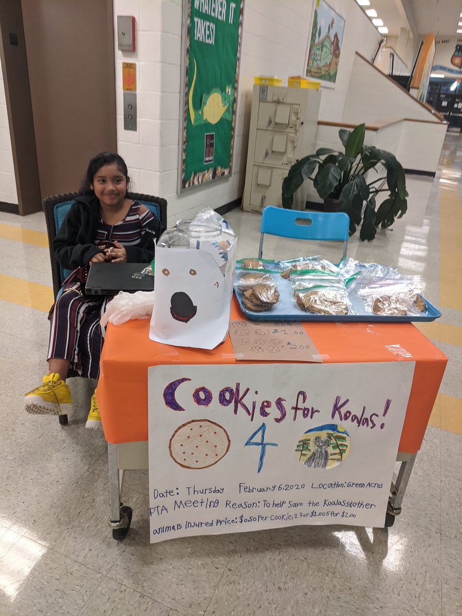 SusanGarrettALP's tweet photo. 3rd grade Target S's selling cookies to raise money for koalas in Australia.
@SusanGarrettALP @GAE_Gators #lovetothinkhere https://t.co/EgMqCjuE4H