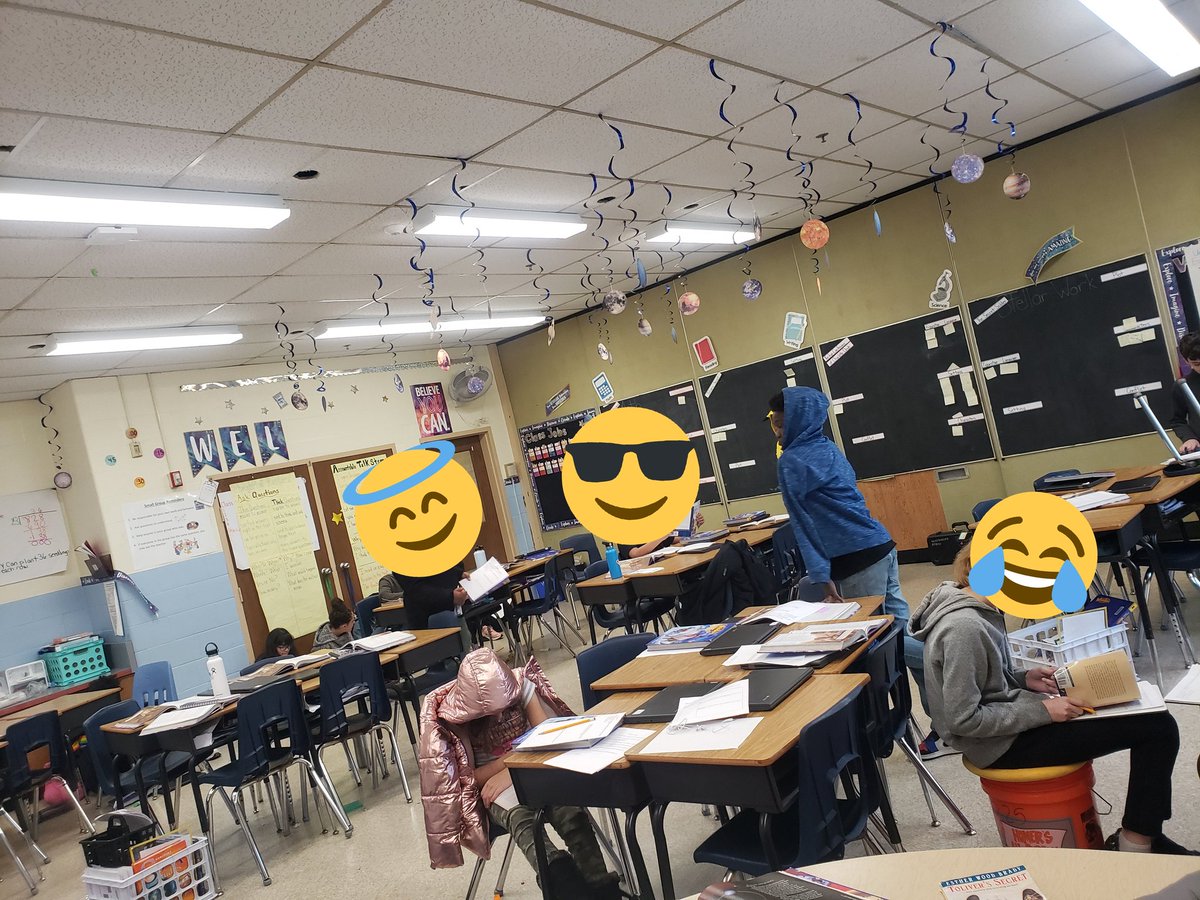 Working hard in partners to identify "Aha" moments in our novels! #hawthornehappy #growingtogether <a href="/khaleyclass/">Kristina Haley-Class</a> @DLPinamonti <a href="/ShelbiBardoff/">Shelbi Bardoff</a>