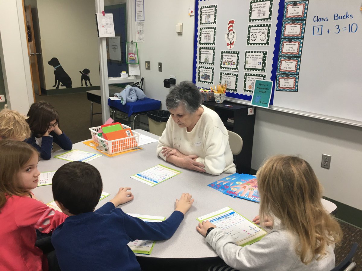 rknerr2's tweet photo. We love reading with our friends, Dr. and Mrs. Carl!  They are the best! https://t.co/DZae7jv0zX