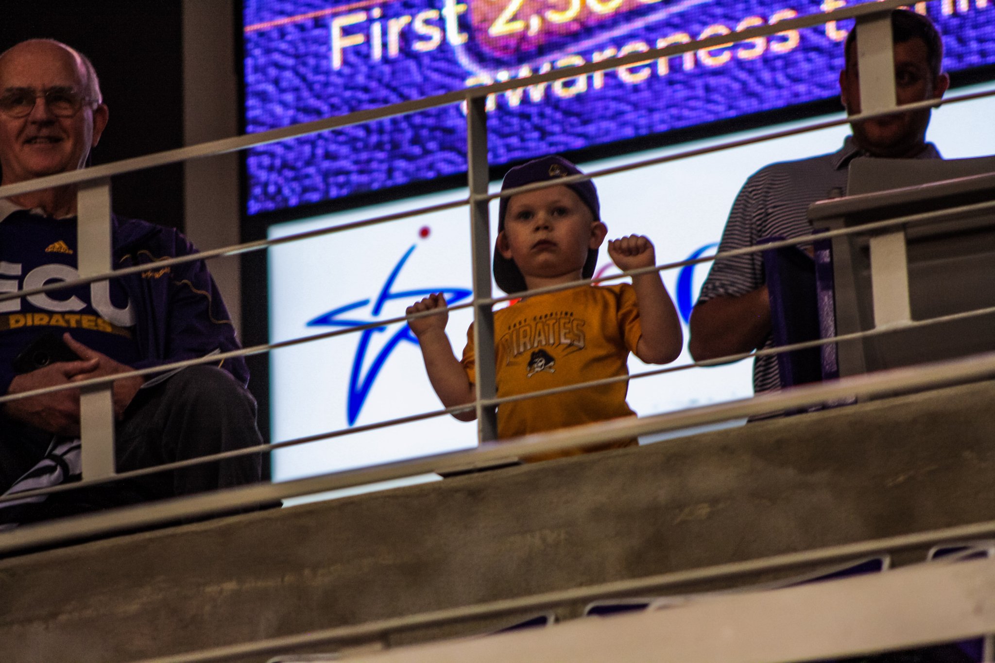 ECU Men’s Basketball on Twitter "When you have to wait one more second