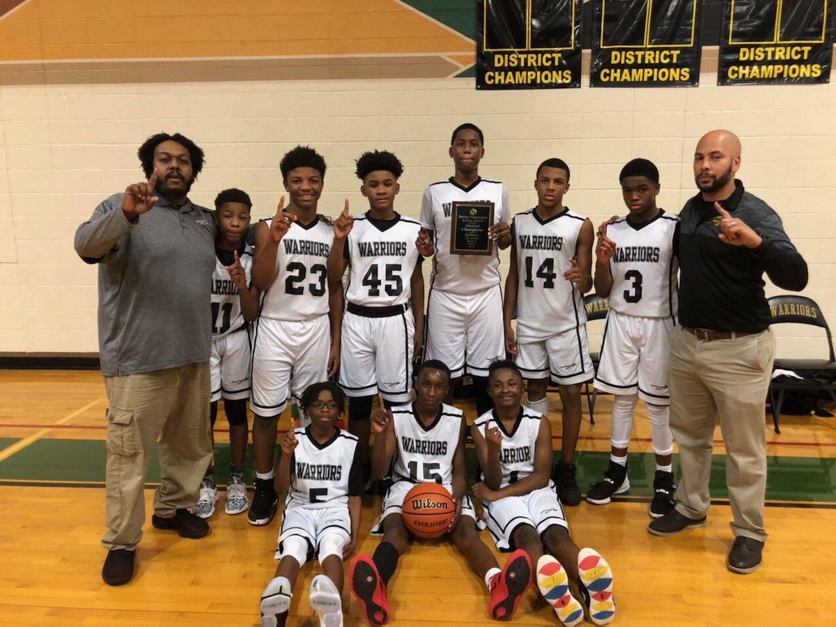 Naptown_HTown's tweet image. Another group added to the brotherhood. #NoExcuses #StartStrongEndStronger #MoreThanAGame #BoysToMen #YourWordIsYourBond #Champions #SpecialYoungMen