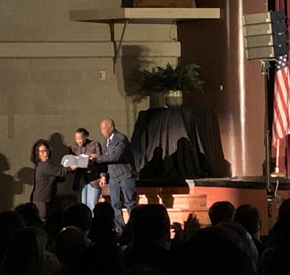 MrsGhazi311's tweet photo. Well deserved recognition for the Ricks tonight at #StateofHCS. They are a staple at all @HustlinTigers events and Mr. Ricks fist bumps every student and teacher every morning without fail. ♥️♥️♥️ https://t.co/boY9EUgfyC