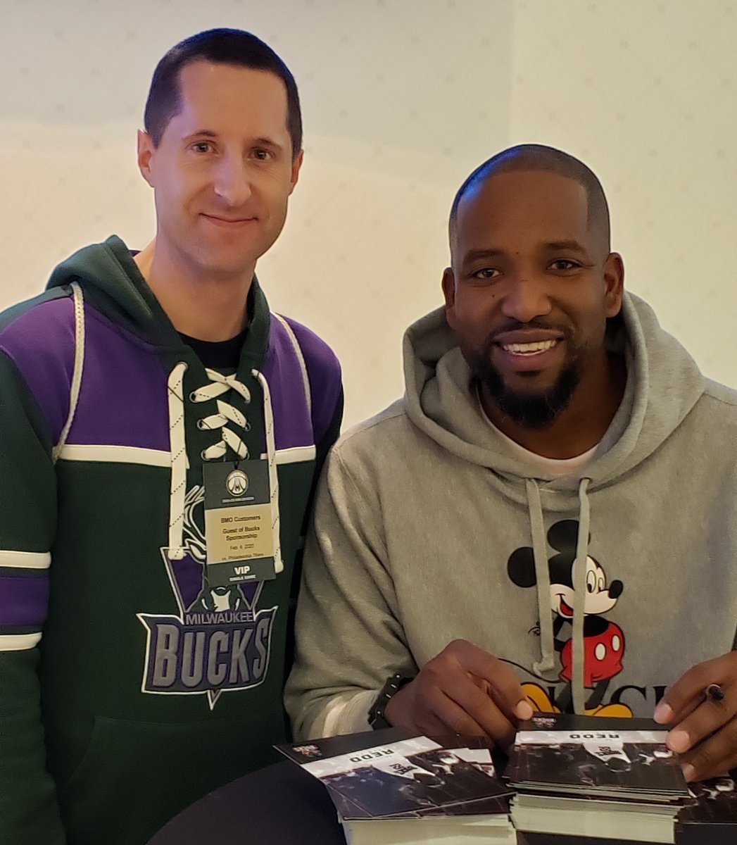 MarkO10544512's tweet image. Michael Redd! #kohlscourt #FearTheDeer #57points