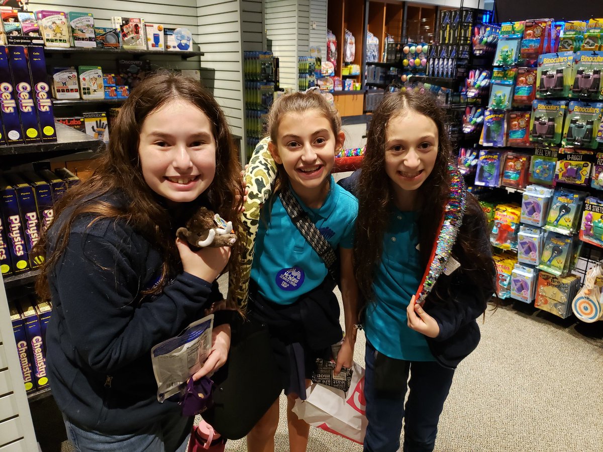 sbolnick5grade's tweet image. #davis5 Mcwane science center #birmingham