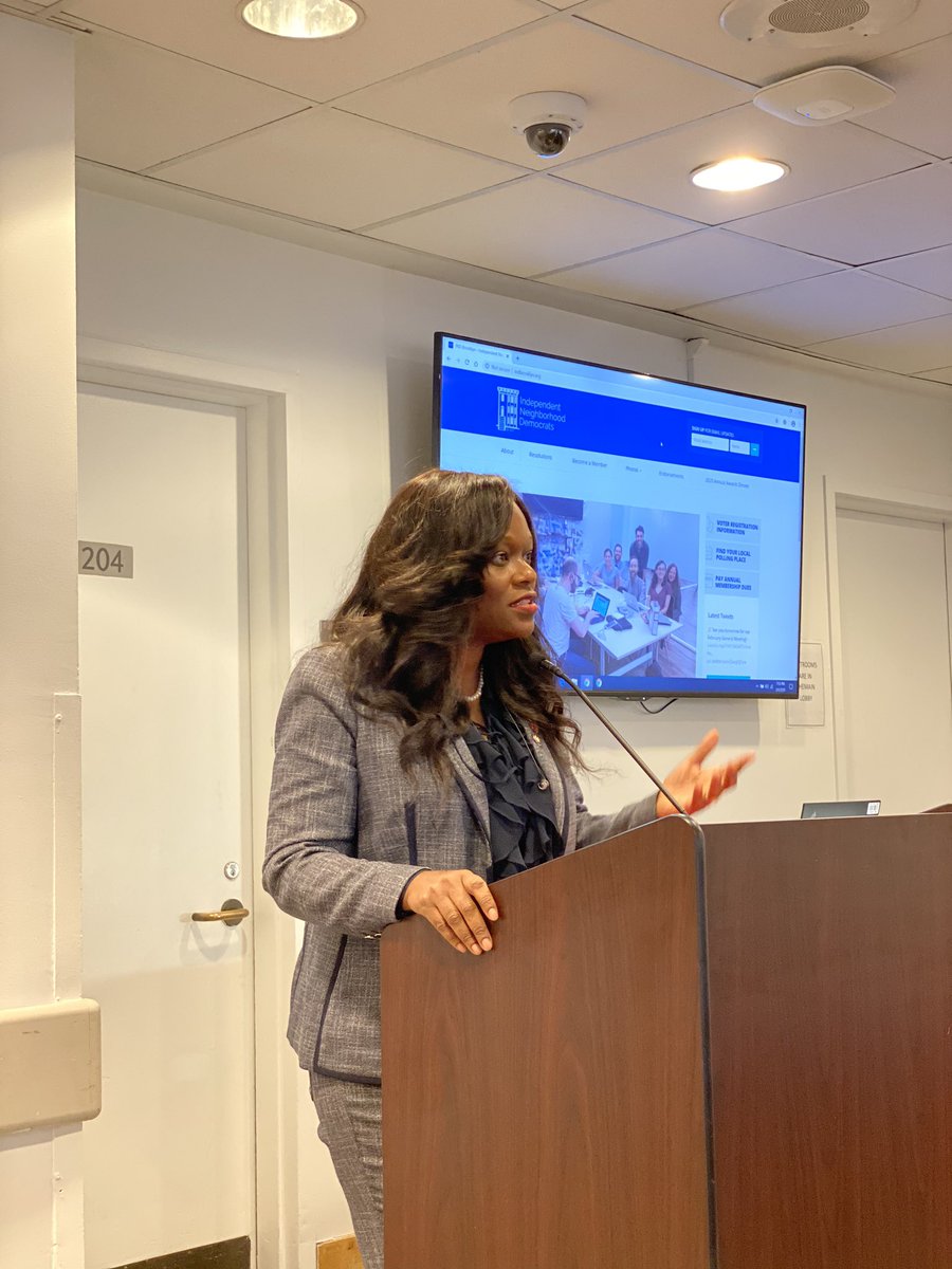 INDBrooklyn's tweet photo. Welcoming the first woman to ever serve as Kings County Democratic Leader @AMBichotte to the #52AD! Looking forward to hearing her plans for the party. https://t.co/AJVRVh7J3A