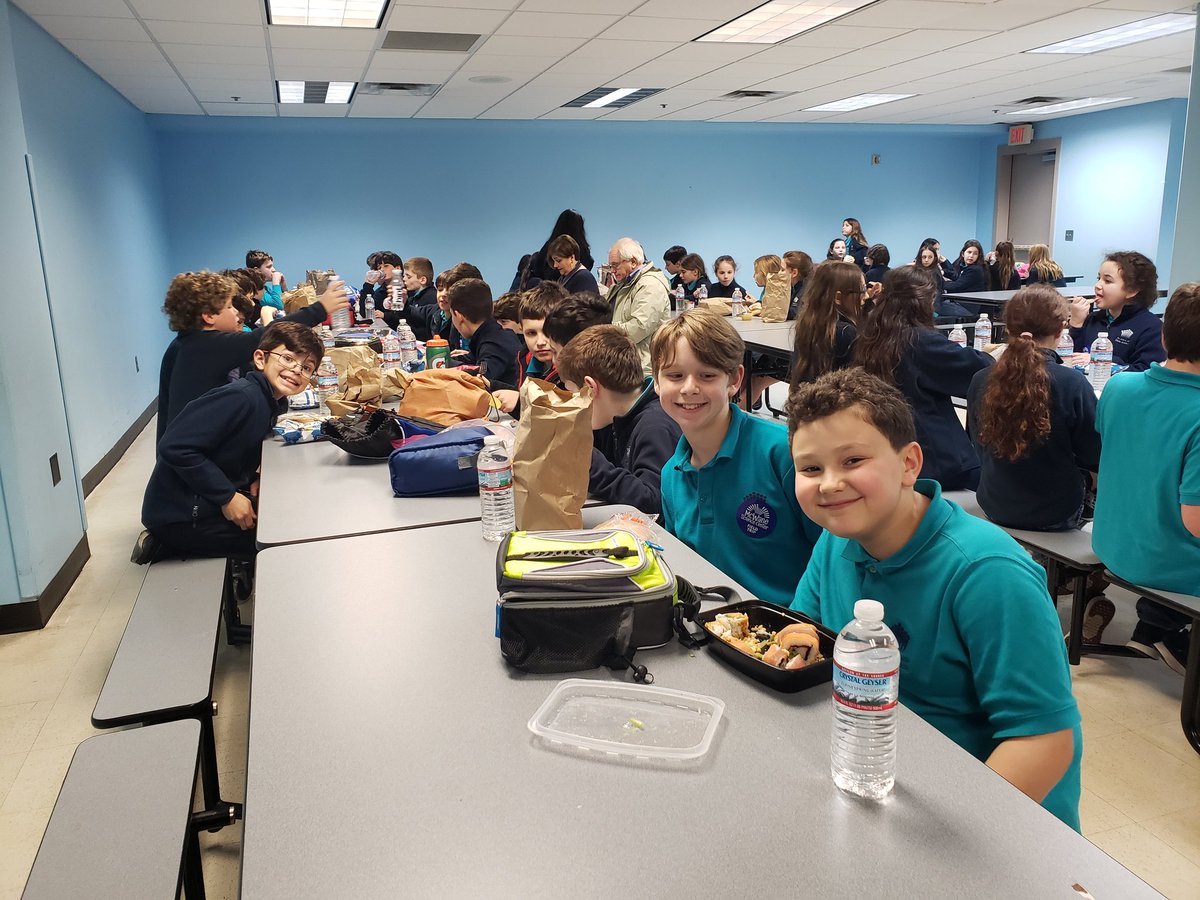 sbolnick5grade's tweet image. #davis5 Lunchtime #birmingham