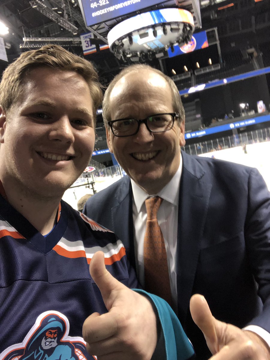Egan1997's tweet photo. Thank you Mr Ledecky for taking the time to talk #Isles #BestOwnerEver https://t.co/3XYXNi4arV
