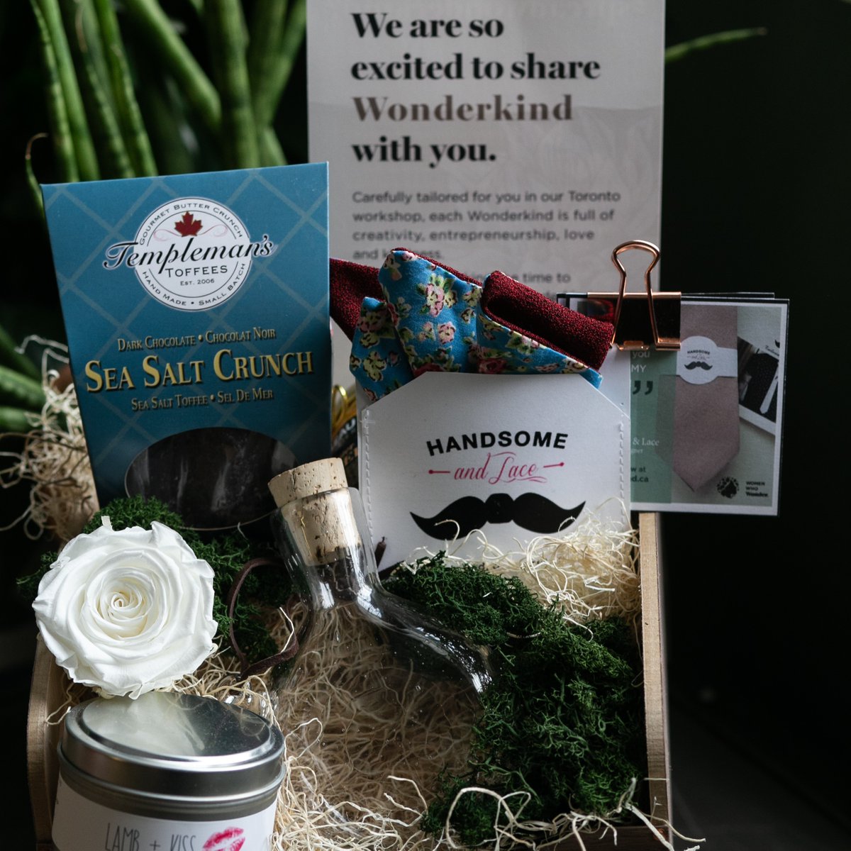 Men love Valentine's Day gifts too! From sweets to sweet bow ties, what will he get in his #wonderkind ?  
.
.
#valentinesday #giftsforhim #mensvalentinesday #becausegiftingmatters #giftcurator #spreadwonderkind #madeincanada