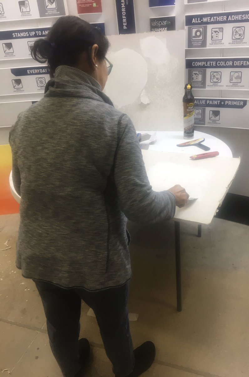 lynnbennettward's tweet image. Lowe’s 439 DIY Women’s Workshop “How to Repair Drywall” @BlueBoxR1 @JoshRob30748491 @Josh50046277 #Lowes439 #DIYworkshop