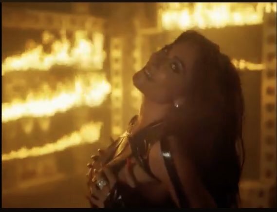 Henrikieto's tweet image. A gente que tem prótisi sente, né, Nicole!!!!!???
#PCDreunion #pcdreact #react