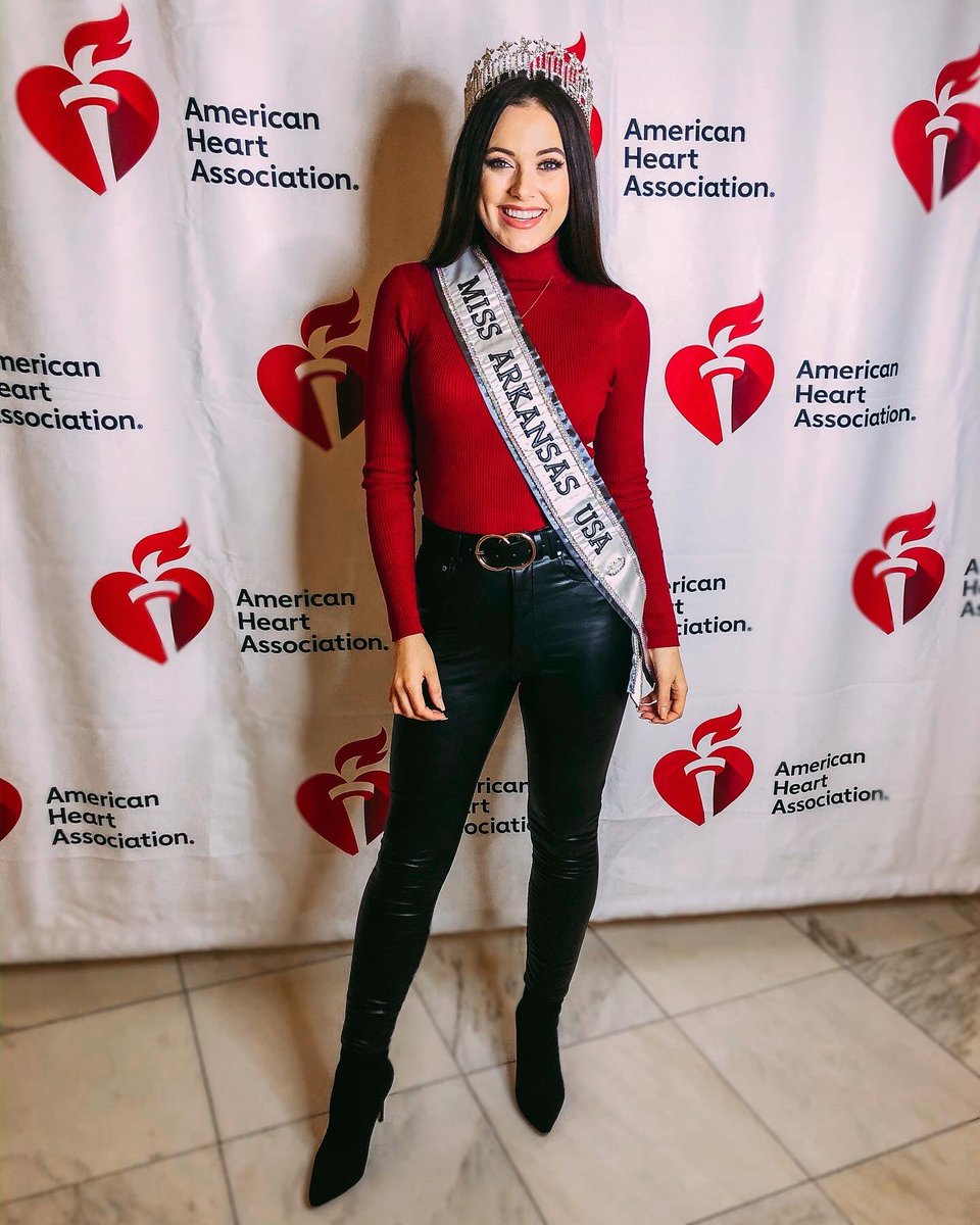 RealMissARusa's tweet photo. This morning at Arkansas’ @goredforwomen Survivor’s Unveiling ❣️📸 #argored #goredforwomen #missarusa https://t.co/Tg7KO2NZNg
