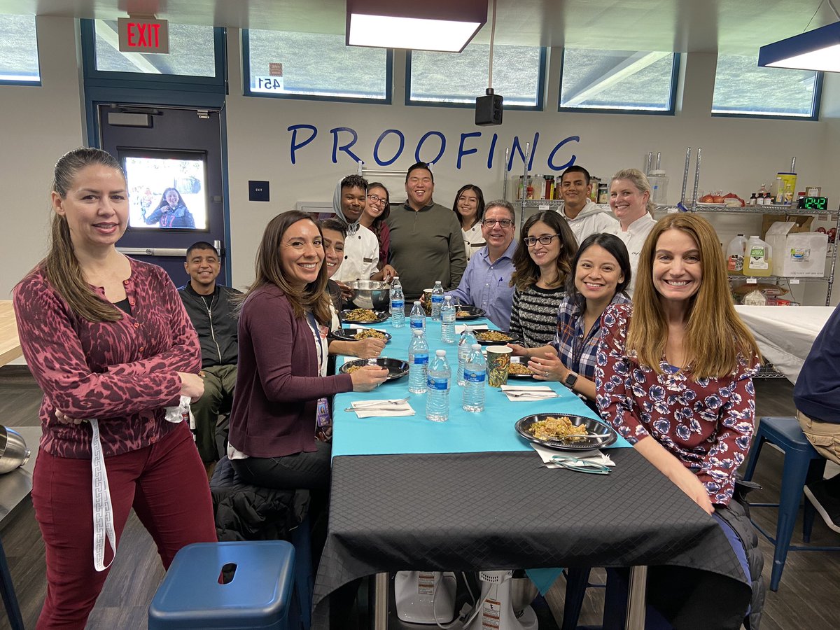 Thank you NHS Culinary Arts Students for a delicious lunch!Our hearts and tummies are full💜😋 #NSCW2020 <a href="/NHSCulinaryArts/">Chef Tracy</a> <a href="/norwalk_high/">Norwalk High School</a>