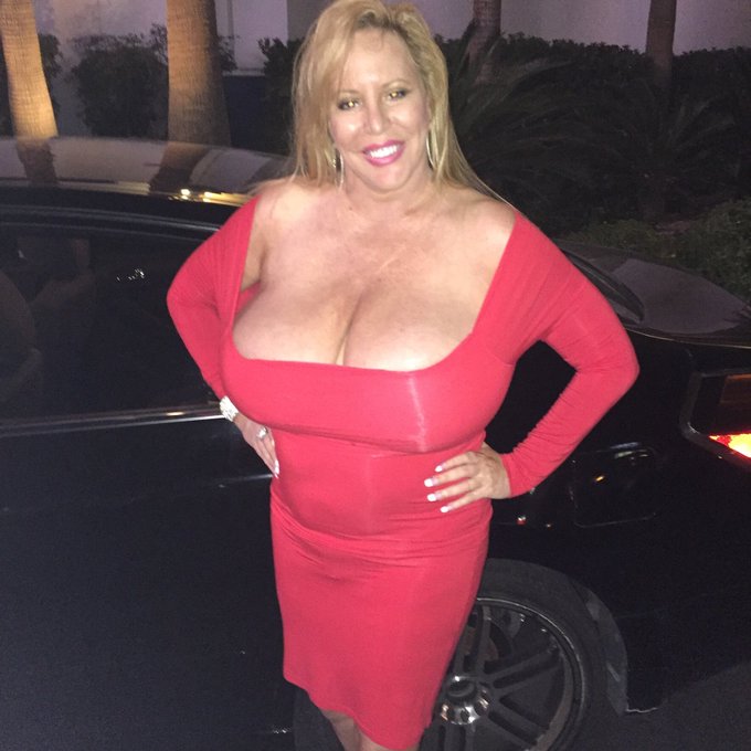 I just put up pictures of me in red dress and then stripping out of it. Please use this link to see exclusive<a href="/tag/lasvegas"class="tags"><span>#lasvegas</span></a><a href="/tag/bigtits"class="tags"><span>#bigtits</span></a><a href="/tag/skypeshows"class="tags"><span>#skypeshows</span></a><a href="/tag/privateshows"class="tags"><span>#privateshows</span></a>