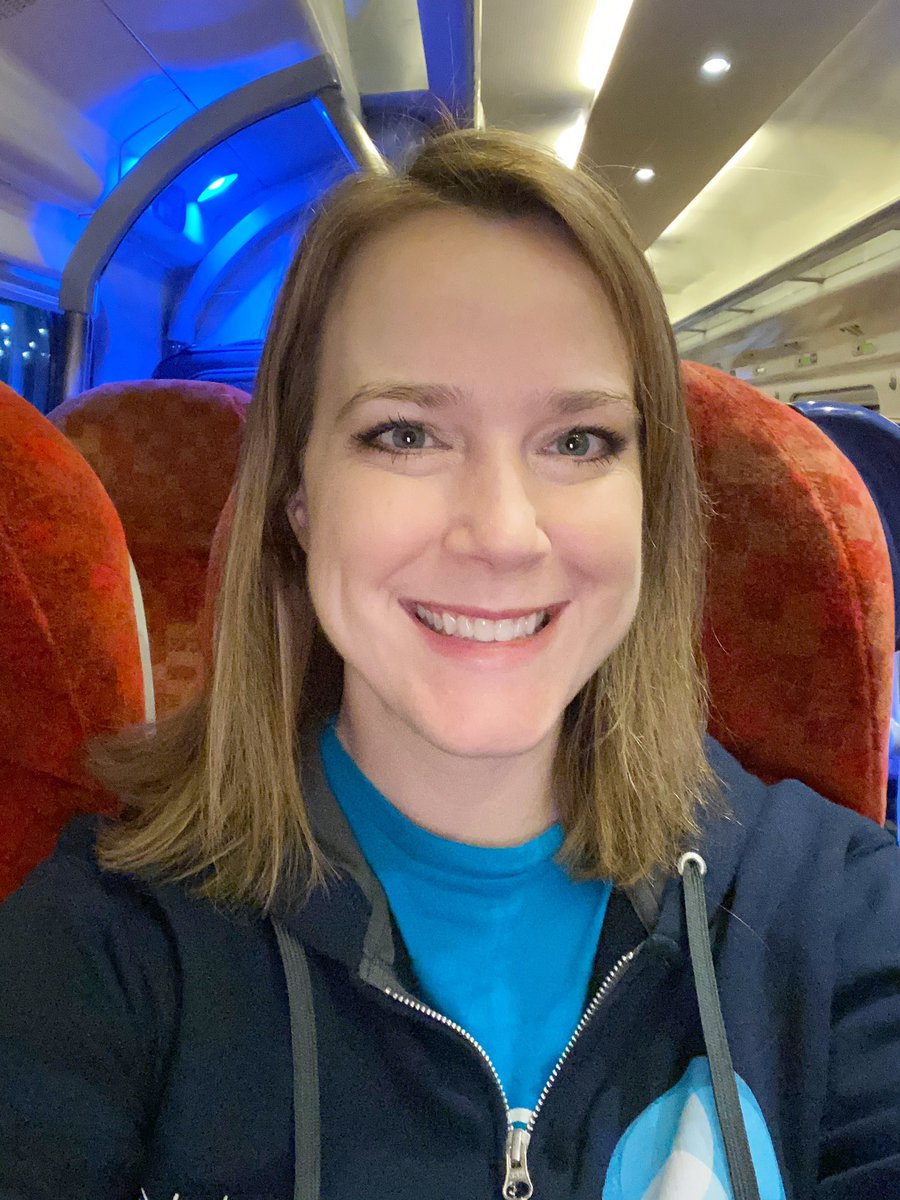 thedailyem's tweet photo. Dressed in cyan on an early morning train to Manchester...must be #MTPEngageMCR day! Let’s do this! https://t.co/o5AifVvGbe
