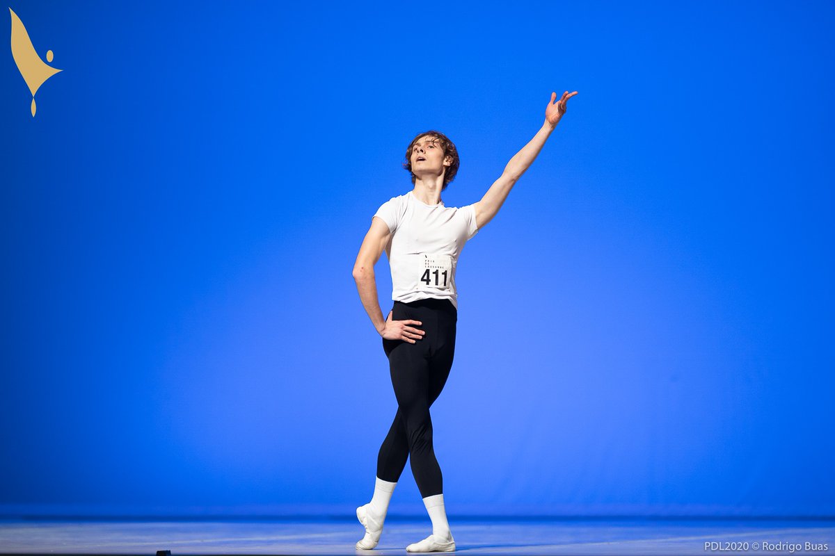 melmothblog's tweet photo. Vaganova Ballet Academy student Vladislav Hodasevich at @PrixdeLausanne. Photos by Rodrigo Buas. https://t.co/qVRQnrS6UQ