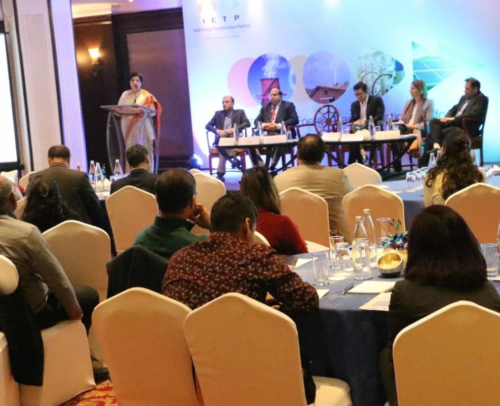 CSTEP_India's tweet photo. There is a lot of desire from industries to contribute to #decarbonisingIndia. We can push them more if we can show that #policy supports, encourages & facilitates action. Industries too want to future proof themselves - Seema Arora, DDG, @FollowCII at launch of @Energy_IETP https://t.co/l3HTzM6e49