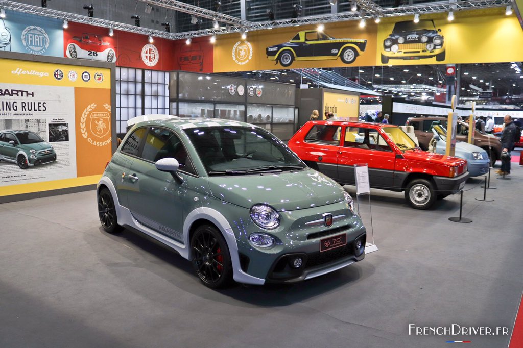 french_driver's tweet photo. #Photos : le stand #FCAHeritage au Salon #Rétromobile 2020 
https://t.co/mXckM8JoPi #FrenchDriver @AlfaRomeo_Fra https://t.co/RRfipfgDsv