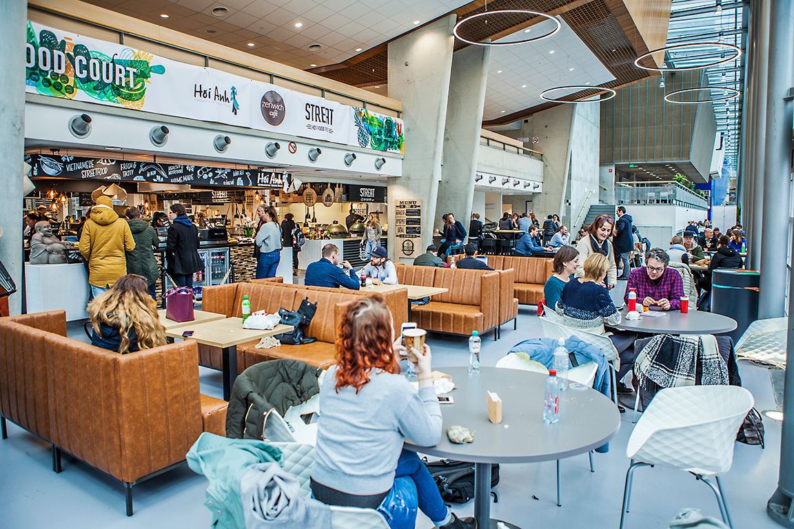 Benieuwd hoe een campus eruit ziet die een echte thuisbasis is voor studenten, docenten en andere medewerkers? #projectthrowback
buff.ly/3aSe9cc