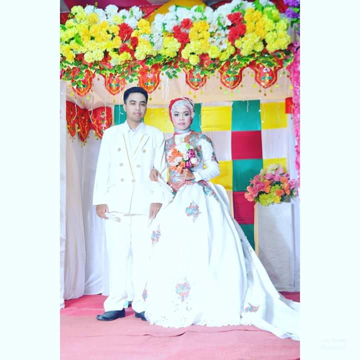 Alhamdulillah 2 Tahun 😍
Semoga Kita Berjodoh Dunia Akhirat Sayang 😇

Tetaplah Menjadi Suamiku yg Baik, Yg Sayng sm Mama Leo &amp; Sayng sm Leo.

Tetaplah Menjadi Papa yg Baik Buat Leo dan Anak2 Kita Nanti.

Tetaplah Kita Berpegang Tangan Dalam Menjalani Hidup ini.