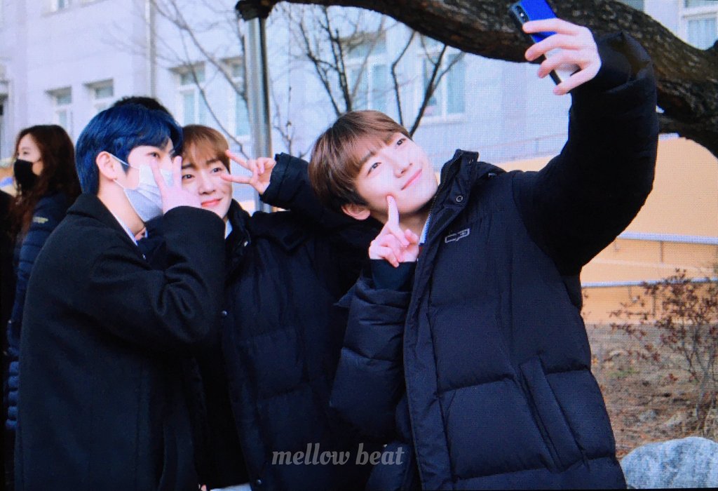 __mellow_beat's tweet photo. 200207 #박성원 #1THE9 #원더나인 

🖤에이팀즈🖤 https://t.co/LQ0niD1C90