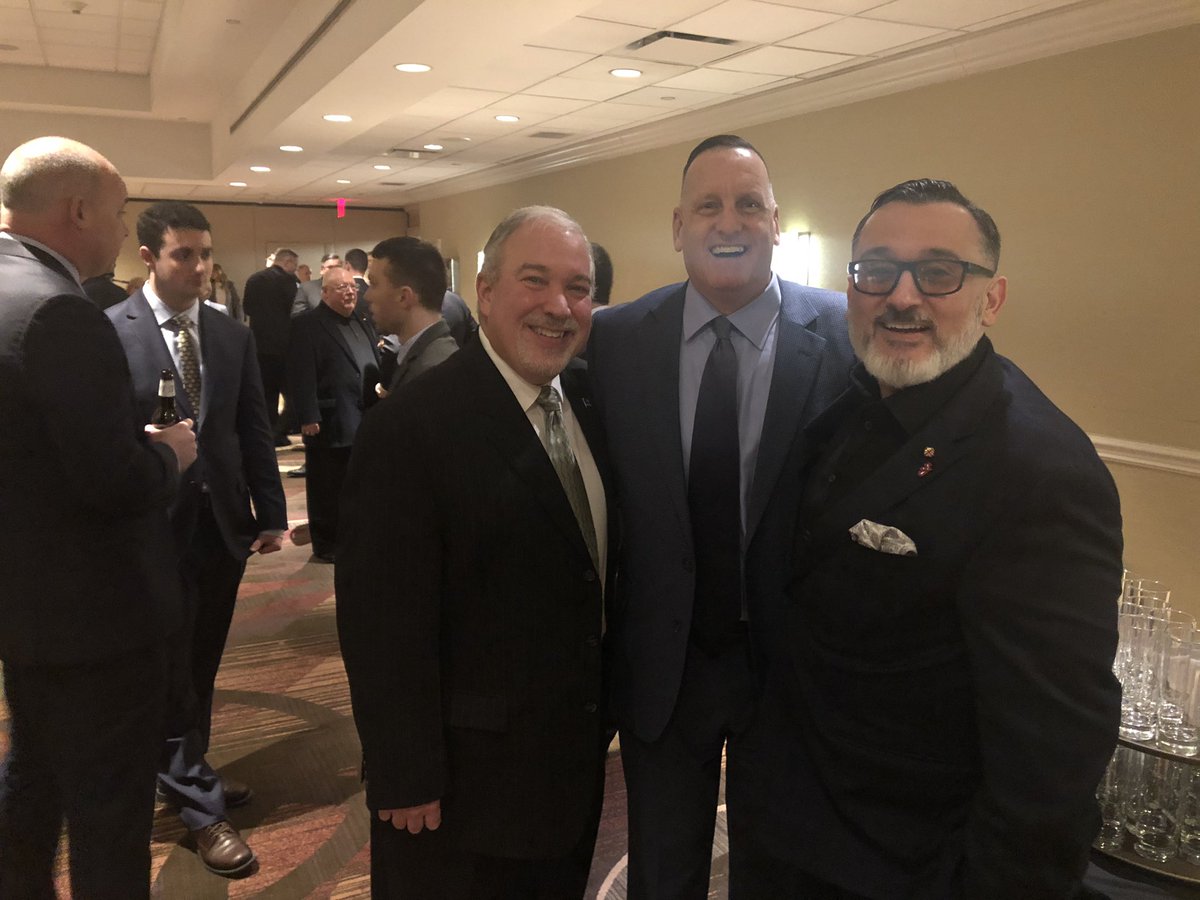 NotoriousNJV's tweet photo. Scenes from the 120th Annual Cathedral Club of Brooklyn Dinner ... I think I’ve been to the last 20! When colleagues become friends become fam! ❤️😀❤️😀! #BrooklynDiocese #StJohns #Xaverian #CFBQ #LaSalle #everygiftcounts #RelationshipsDetermineResults #CatholicEducation https://t.co/7mZiGHwJCf