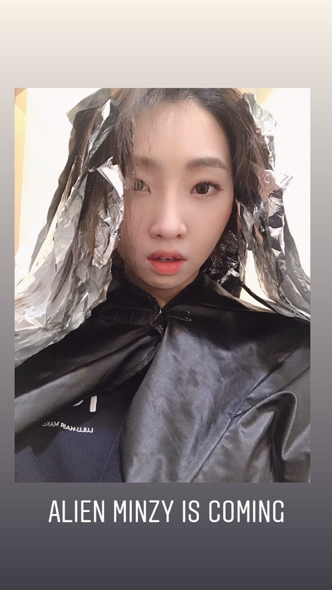 SuperMinzyPos's tweet photo. [Minzy IG Story] 20.02.07

"Alien Minzy is Coming"
-Minzy

@mingkki21 
#Minzy #GongMinji #공민지 #Kpop  #2ne1 #Superwoman #Blackjack #Pos #Posh #WeStandWithMinzy #FreeMinzy #JusticeForMinzy #MinzyComingSoon https://t.co/HtP3zEyEkf