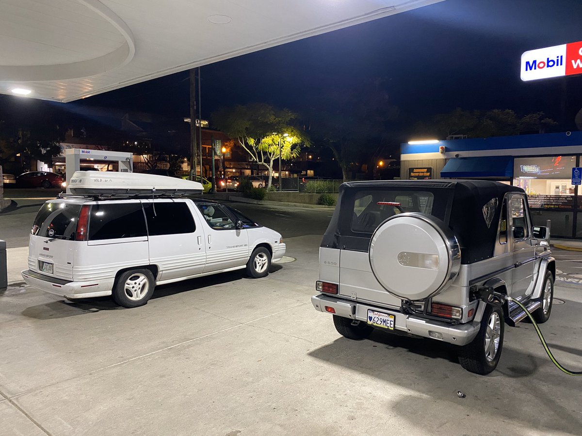 DougDeMuro's tweet photo. Once upon a time, two ugly cars met at a gas station... https://t.co/X2yOMAxvEO