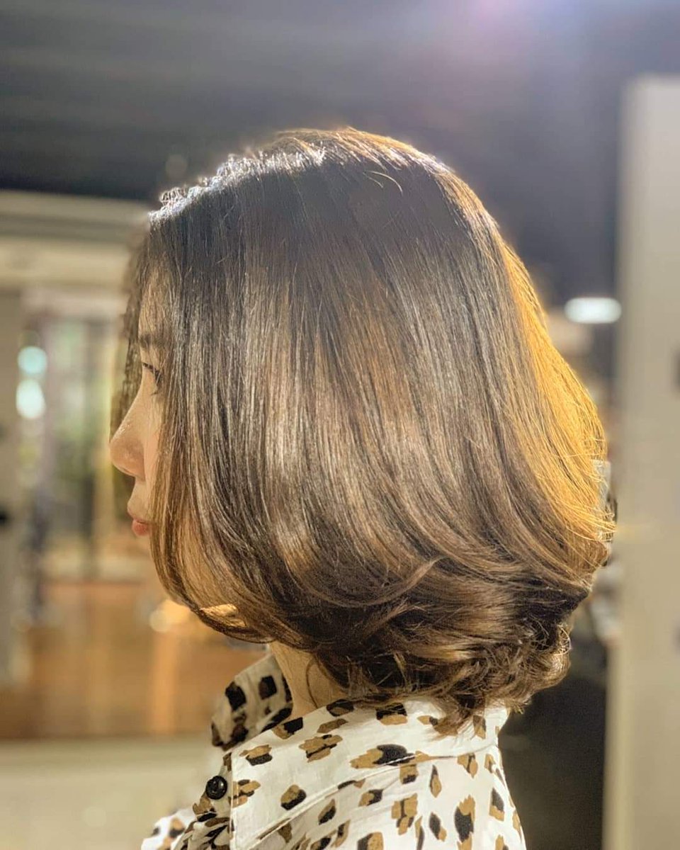 cheongdam_th's tweet photo. 🌸 spring perm c curl 🌸
ลอนดัดวอลลุ่มเบา ๆ ดูเป็นธรรมชาติ สวยง่ายแค่เป่า ๆ ก็ได้ทรงสวยแล้ว
#cheongdam_th #perm #ccurl #ดัดผม
Hairstylist : ช่างหมวย(MUAY)
-----------------------------
สนใจจองคิวสอบถาม DM หรือ Line@
https://t.co/bsaHqPYhJa https://t.co/pCtpX6C83d