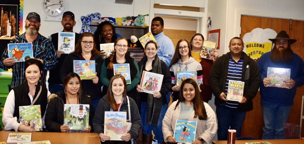 valleygirl78577's tweet image. Our week long “World Read Aloud Day” Celebration has ended with some VIPs-a wonderful group of parents who came to read to their child’s classroom!
This has been a truly amazing week for our students at Luling Primary!
#LulingPrimary @LulingISD