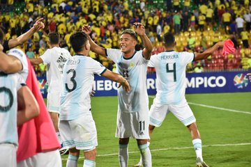 View image on Twitter