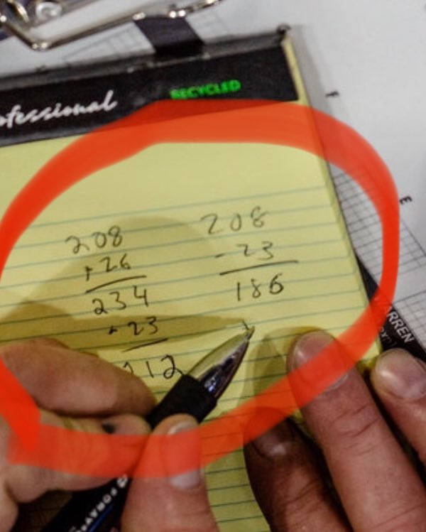vlimaye's tweet photo. Umm... anyone else notice that the math in this @nytimes photo from an Iowa caucus site about math errors is... also wrong? #rithmetic
https://t.co/c3Txurt3j8 https://t.co/zN0W2qQvV0