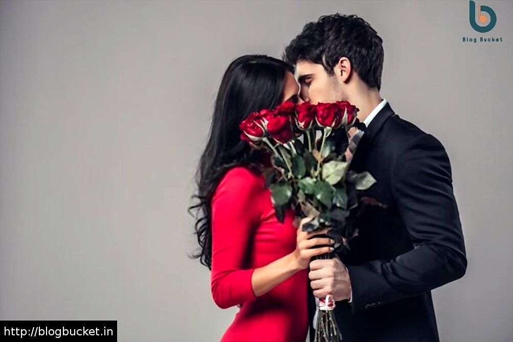 bloggingbucket's tweet photo. #Blogbucket wishes Happy Rose Day.
A Bunch of Red roses signifies deep love &amp; respect.
https://t.co/E3V3oUEd9c
#roses #roseday #flowers #rose #love #flower #nature https://t.co/rmDriN0TRi
