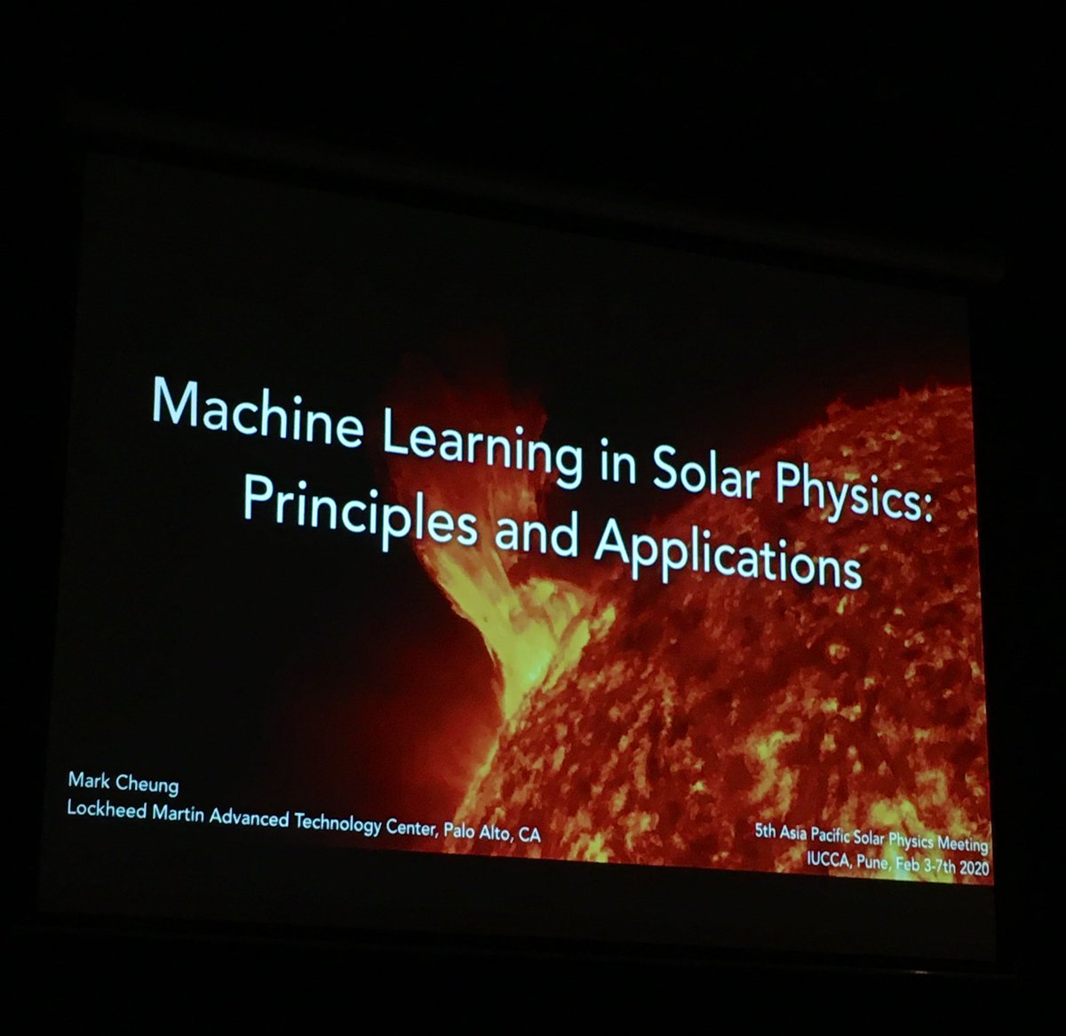 helen_hm11's tweet photo. Starting today with MarkCheung telling us about machine learning. #APSPM2020 @IUCAApune https://t.co/E7hN4twWqD