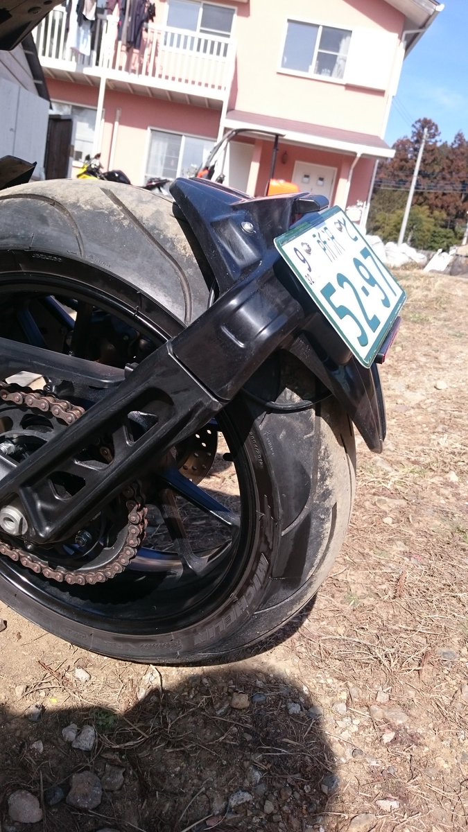 XSR900スプラッシュガード出来ました！ MT-09純正のアームとアクスル