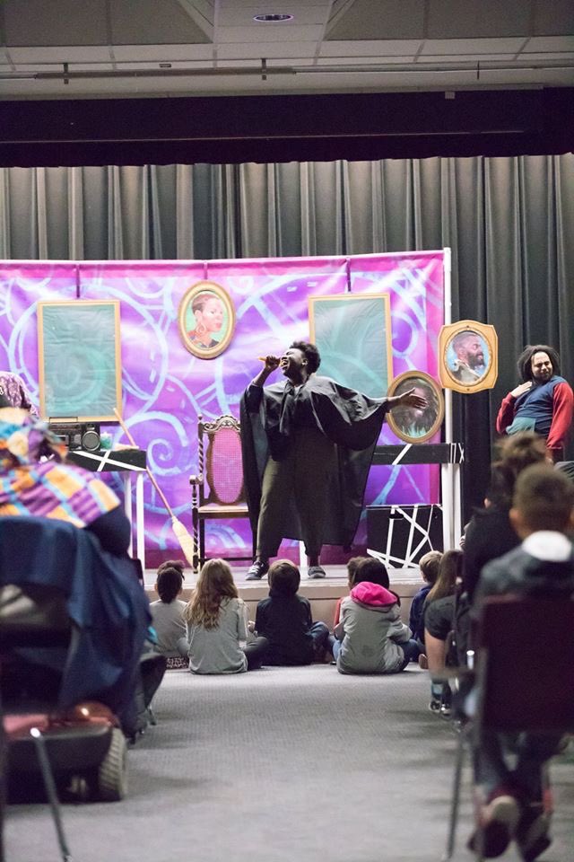 ShorelineK12's tweet photo. Join us in giving a huge #ShorelineShoutOut to @Book_It for an incredible performance of "Crown: An Ode to the Fresh Cut" at tonight's Celebration of Black Art as part of Black Voices: A Community Opportunity 👏👏👏

Based on the award-winning children’s book by @authorddb. https://t.co/2BQv9dNtdL