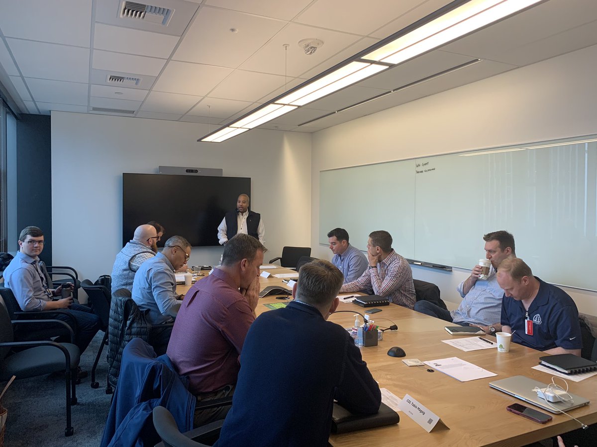 GeneralMXG's tweet photo. Truly enjoyed meeting the great team @awscloud. Exciting discussion on the capabilities and the future direction of cloud services. Can’t wait to see what they come up in the coming years that will change the way we do business! #cloudstrong #Readiness @FORSCOM https://t.co/r0o0yHNZ5S