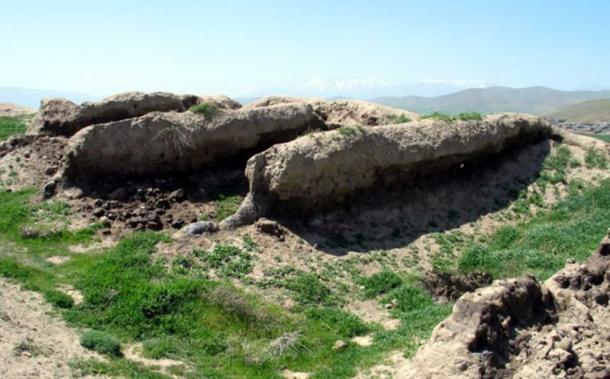 Jumping back to the past in my Iranian cultural heritage site thread with Godin Tepe, an archaeological site in western Iran. It was first a Sumerian village and fortress way back in 5000 BCE and was continuously occupied by several different cultures through 1600 BCE.
