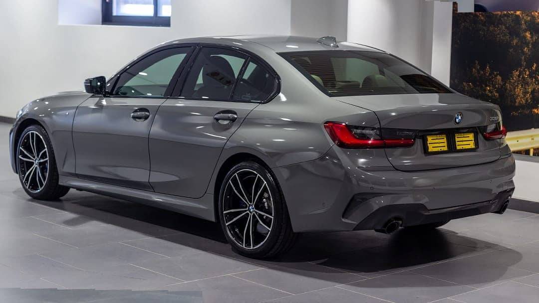 SBrothersZA's tweet photo. Another one! Full wrap done on this used 330i. A darker shade of Grey from Avery. Who is next? ✂️✂️✂️
#wrappedcars #wrapped #wrapporn #colourchange #nardogrey #bmwinsta #bmwsa #bmw #southafrica #durban #umhlanga #cleaning #blacklist #bmwg20 #bmw330i https://t.co/4LY7ZuLsvq