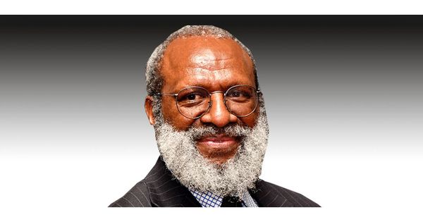 Kua calls Exxon talks a 'farce'
PETROLEUM Minister Kerenga Kua has described the negotiations between the state negotiating team and ExxonMobil as a “farce”.

bit.ly/2Ouw3Z4

#pngnews #png #pngreport #aspermont