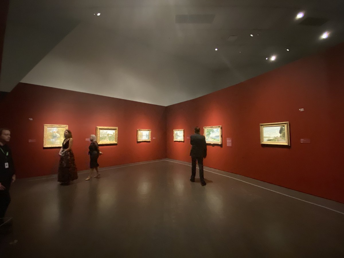 CultureHaus's tweet photo. #ThrowbackThursday to that beautiful evening at Art of Monet at the @DenverArtMuseum with #CultureHaus.

Never miss an art party again 🎉 Join us by visiting https://t.co/ZpBl9Dhgyz and using JOINCH for a special discount until February 29.

#denverartmuseum #denverart #colorado https://t.co/DuppbsWq0b