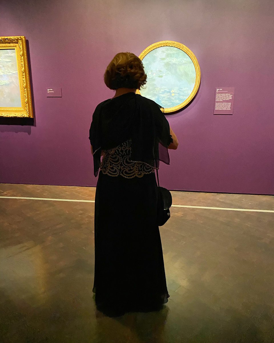 CultureHaus's tweet photo. #ThrowbackThursday to that beautiful evening at Art of Monet at the @DenverArtMuseum with #CultureHaus.

Never miss an art party again 🎉 Join us by visiting https://t.co/ZpBl9Dhgyz and using JOINCH for a special discount until February 29.

#denverartmuseum #denverart #colorado https://t.co/DuppbsWq0b