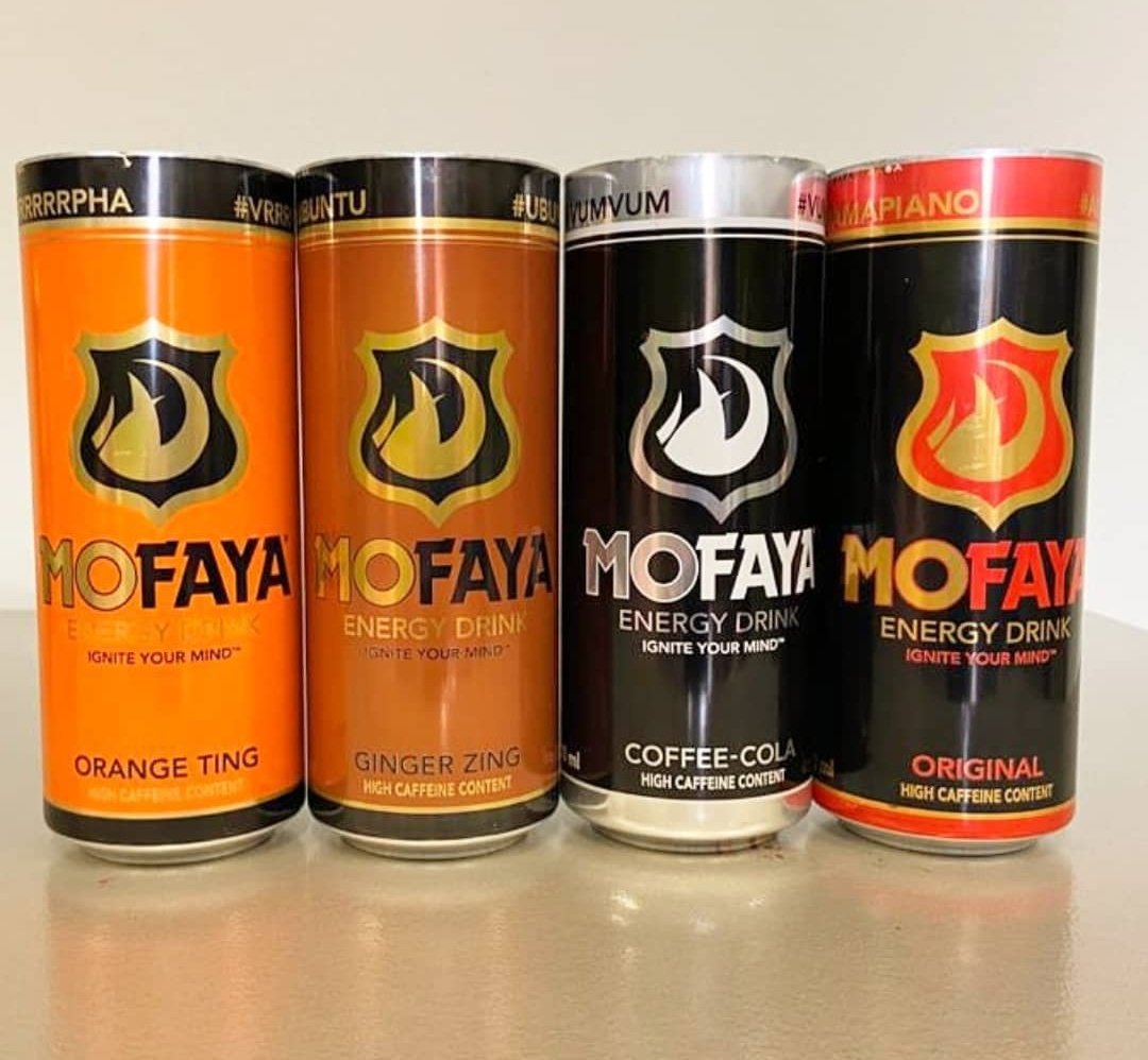 djsbu's tweet photo. LAUNCHING @ ZIBA PARK KWA-THEMA 1ST MARCH WITH MY NEW SINGLE #MARUAPULA

🔥🔥🔥🔥
ORANGE TING = #VRRRRRPHA 
GINGER ZING = #UBUNTU
COFFEE COLA = #VUMVUM
ORIGINAL = #AMAPIANO https://t.co/dX06mZGZY7