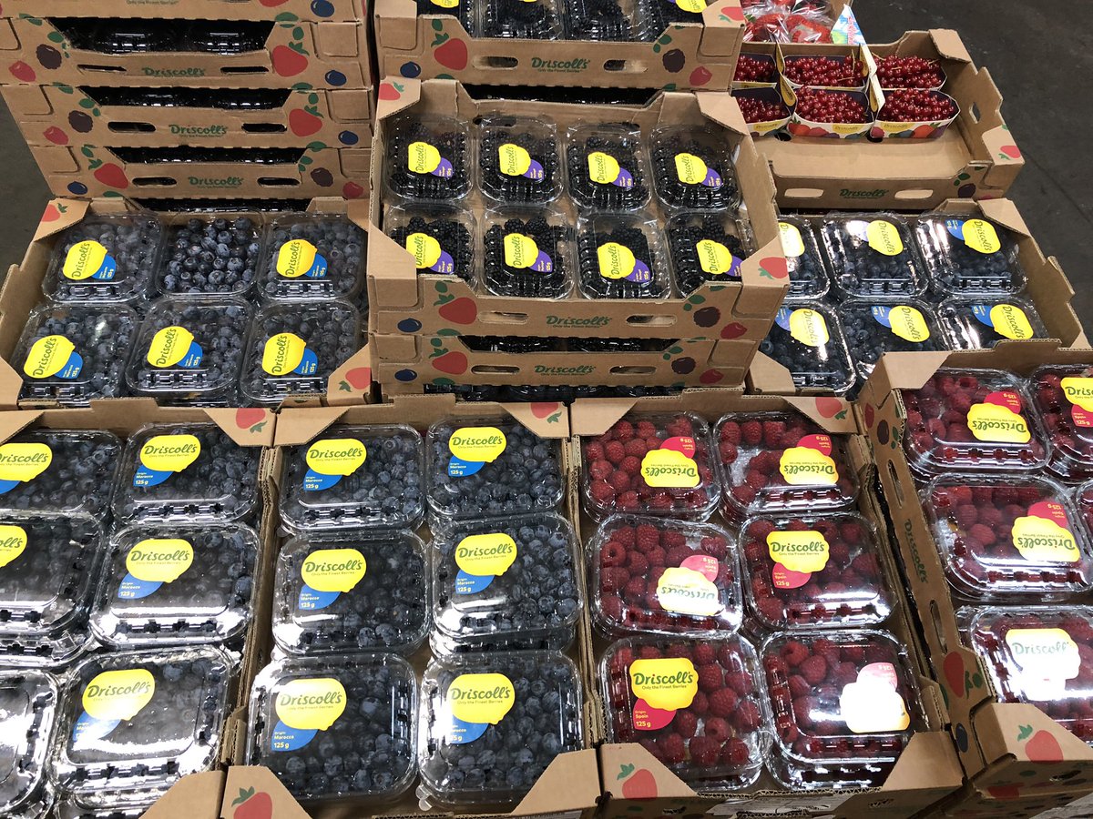 johnhenshalls's tweet image. If you where a caterer why settle for anything less!