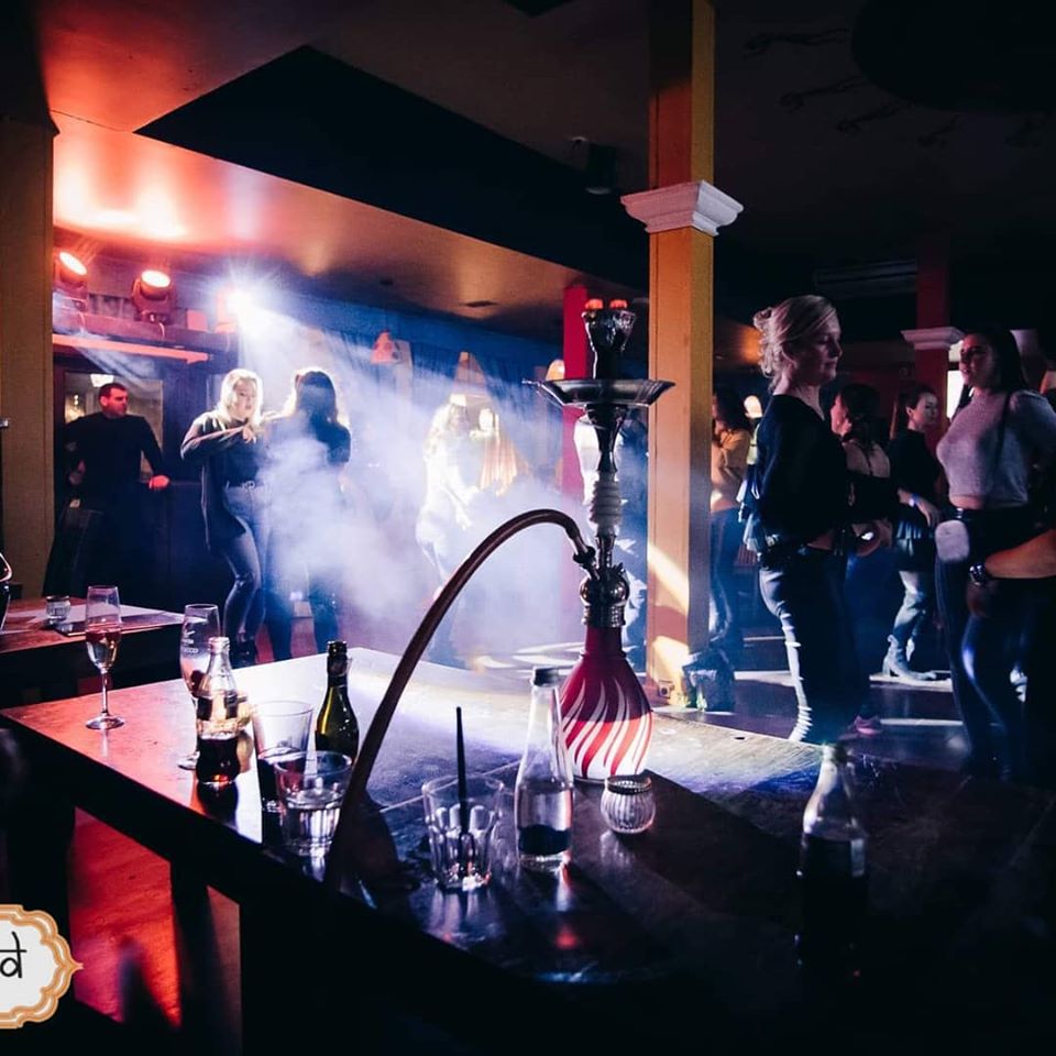 LoungeBollywood's tweet photo. Bollywood Lounge: #Restauracja / #Klub / #Hookah/ #Drink / #Cocktail #Bar w #Warszawie..! 🍻🍷🍾🍹🍸🥃🥂🍽️
Nowy Świat 58, Warszawa
https://t.co/BZxizZHiIE
☎ +48 22 827 02 83, +48 509 165 166
#indyjska #sheesha #warsawnightlife #clubwarsaw #nightlife #bar #fullenjoyment #club https://t.co/phk6xC2UOh