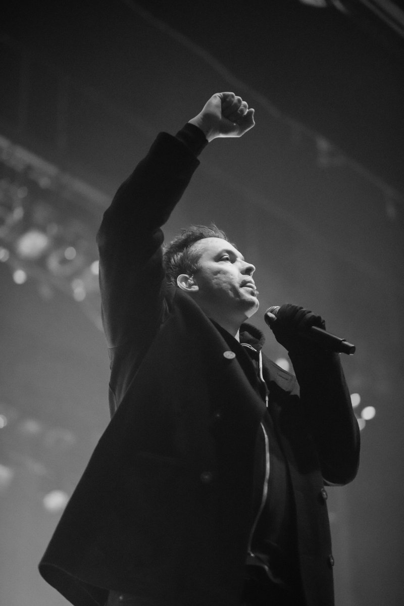 mikelynch76's tweet photo. @atmosphere Thanks for another great show last night in San Diego at the sold out @ObservatorySD Catch em in Long Beach on Friday for the next stop in the #WhereverTour https://t.co/LK3ytvqgNl